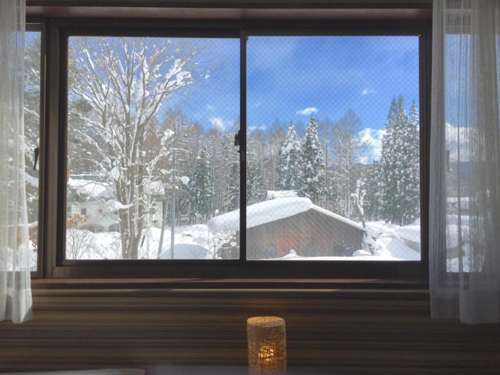 Hakuba Landmark Iwatake Lodge Bagian luar foto